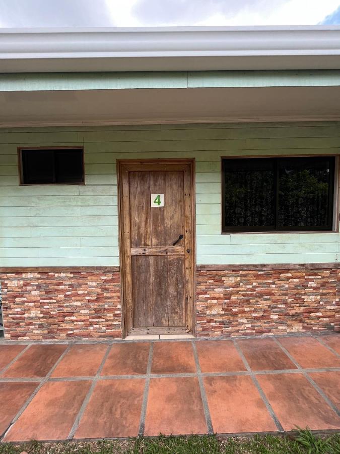 Le Petit Hotel La Fortuna Exterior foto